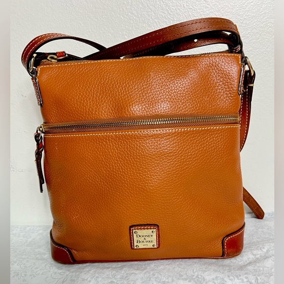 Dooney & Bourke Pebbled leather crossbody bag - Picture 4 of 13